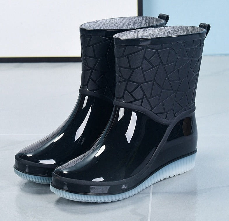 Fashion  Botas - Botas Antiderrapantes e impermeáveis, resistentes e confortáveis. Ideal para tempo de chuva e inverno BRILHO E ENCANTO